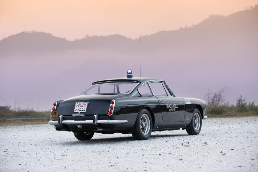  Ferrari 250 GTE 2+2 Polizia (3999GT) 1962 года  (фото 3 из 20)